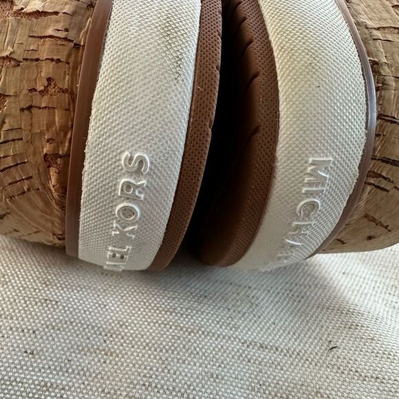 Michael Kors Leather Slip On Sandal 9 - Picture 5 of 8